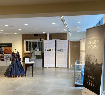 crawley museum exhibition